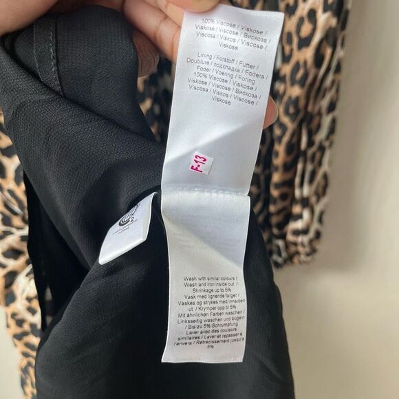 Ganni Leopard Animal Print Brown Georgette Smocked Long Sleeve Midi Dress Size 4 - Picture 11 of 11